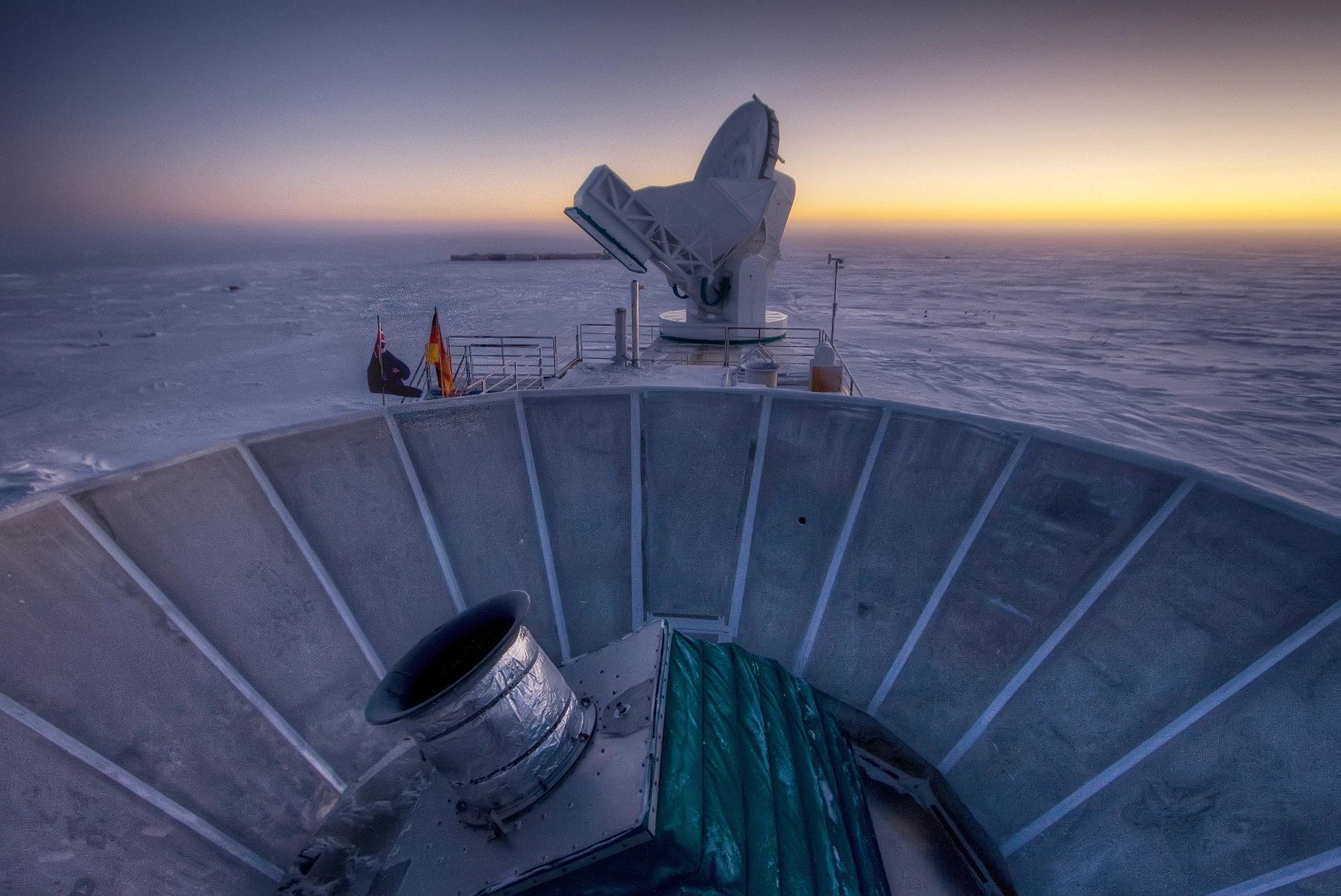 Bicep2 telescope